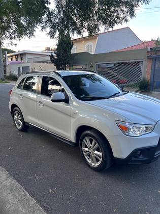 MITSUBISHI ASX 2.0 4X2 16V GASOLINA 4P AUTOMÁTICO MITSUBISHI ASX 2.0 4X2 16V GASOLINA 4P AUTOMÁTICO